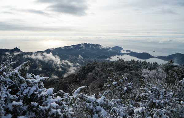 寒霞渓に今期初冠雪: 小豆島最新情報