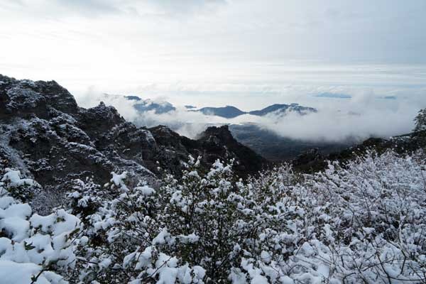 寒霞渓に今期初冠雪: 小豆島最新情報